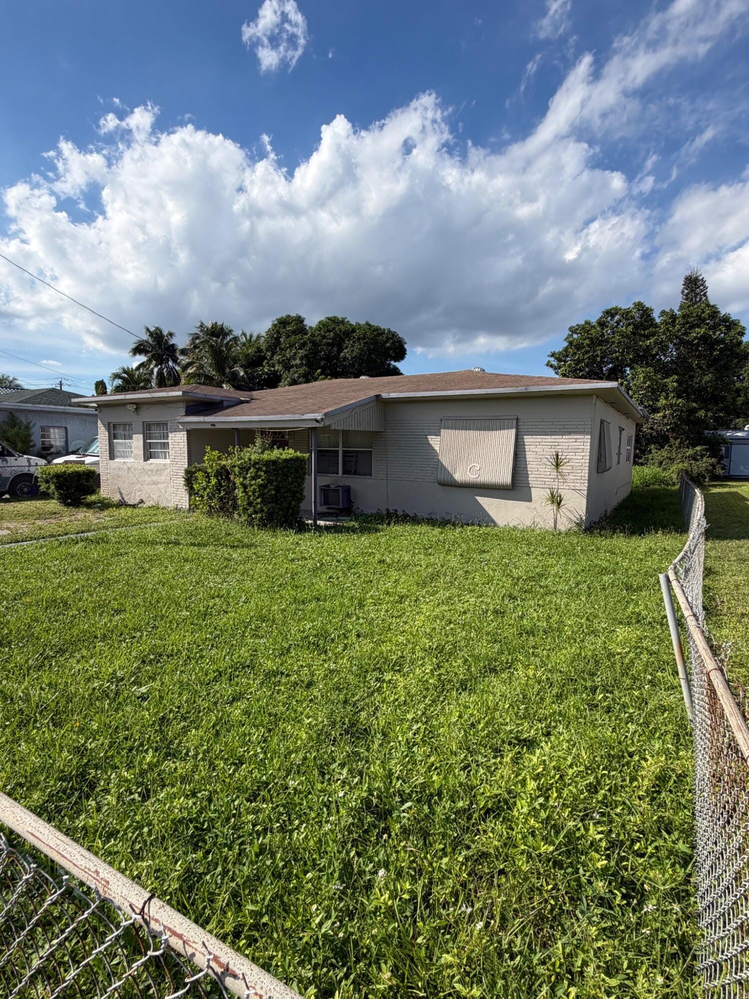 4311 SW 19TH Street — photo 4