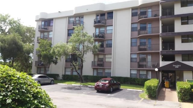 2771 RIVERSIDE Drive 415-A, Coral Springs, FL 33065