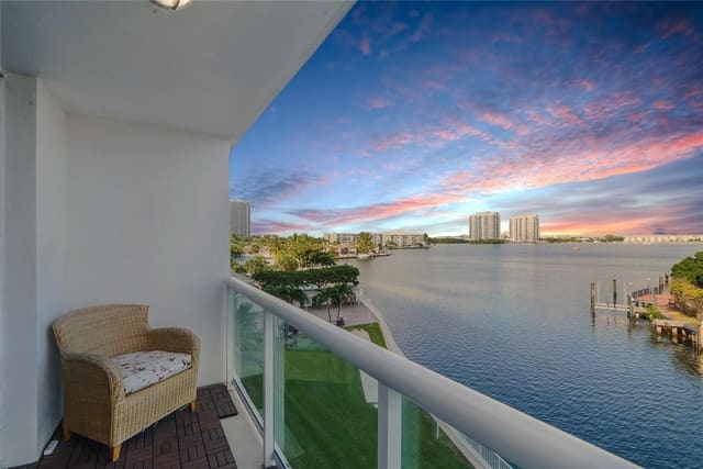 2841 NE 163RD Street 411, North Miami Beach, FL 33160
