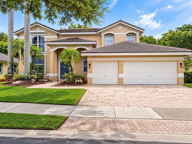 3961 Nighthawk Drive, Weston, FL 33331