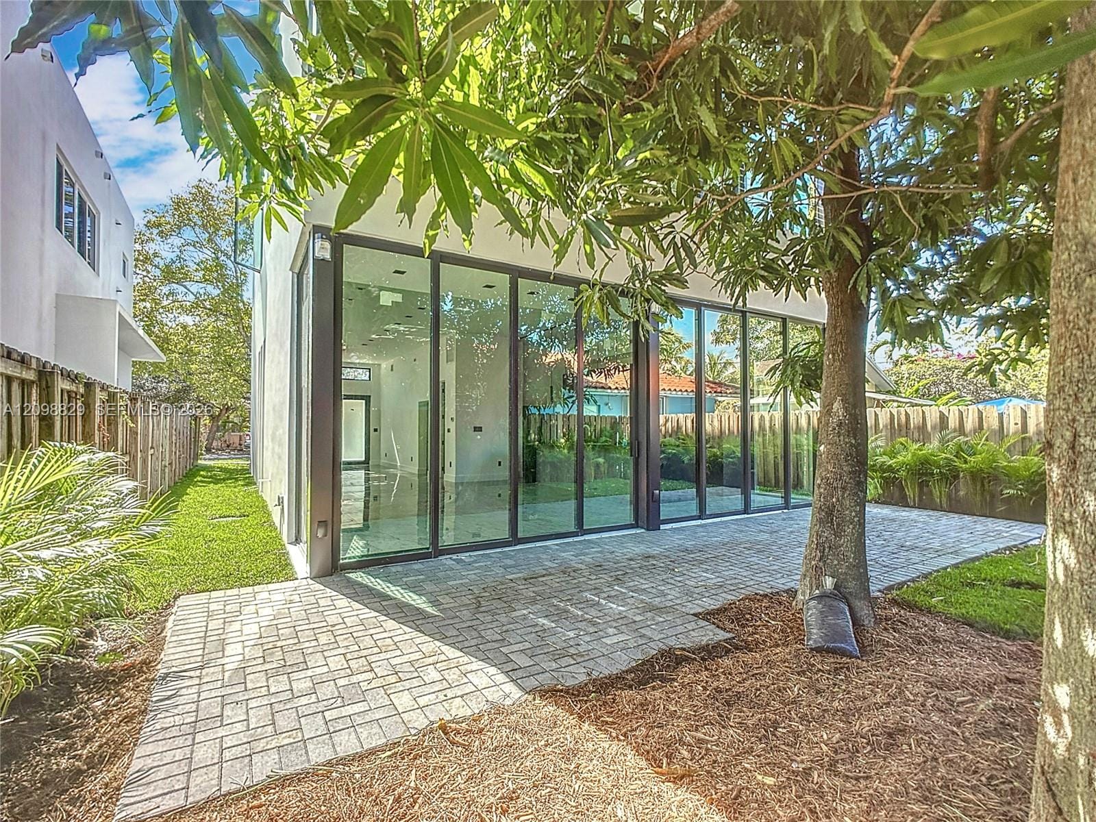 3069 SW 27th Terrace n/a, Miami, FL 33133