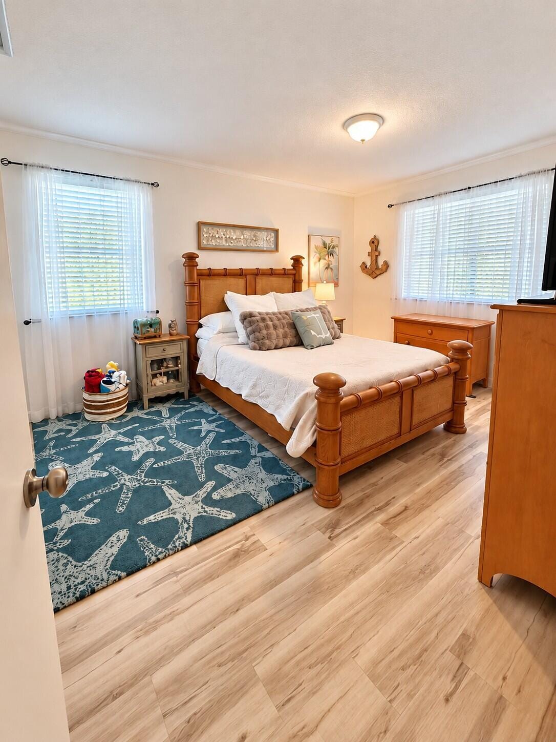 250 LAKESIDE Circle, Sunrise, FL 33326 photo 7