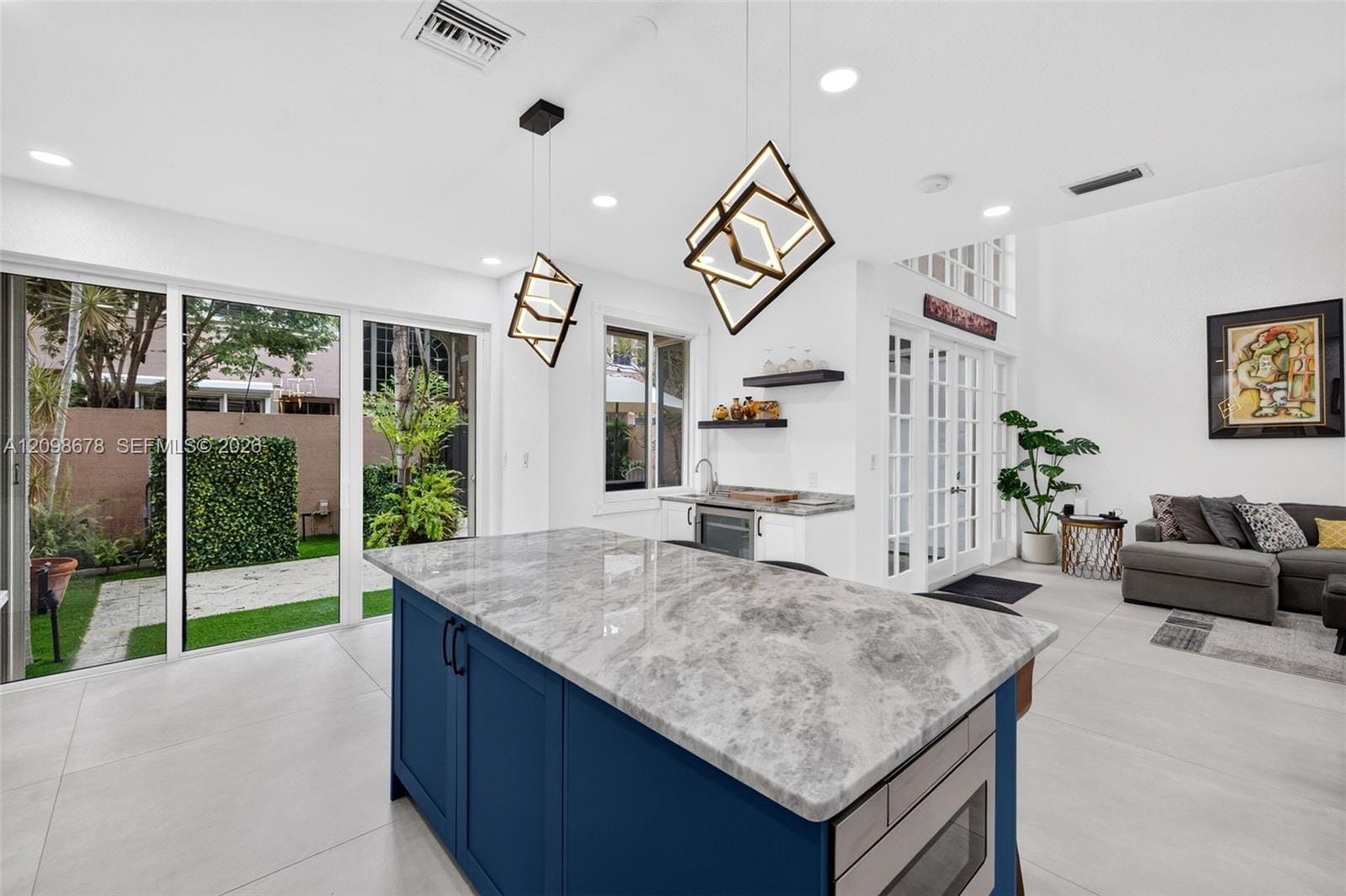 200 NE 14th Avenue 6, Fort Lauderdale, FL 33301