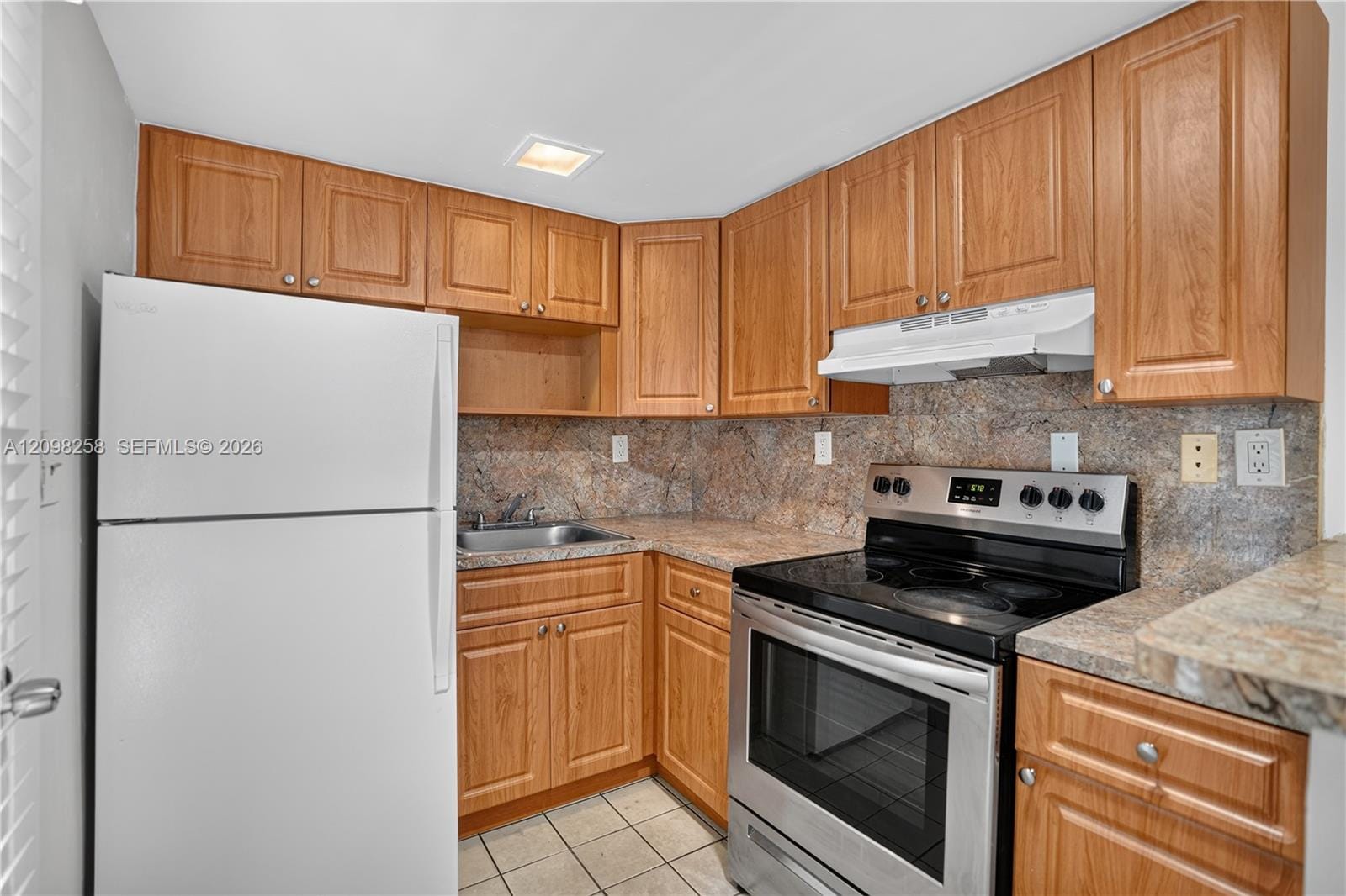 1600 S Le Jeune Road 7, Coral Gables, FL 33134 photo 9