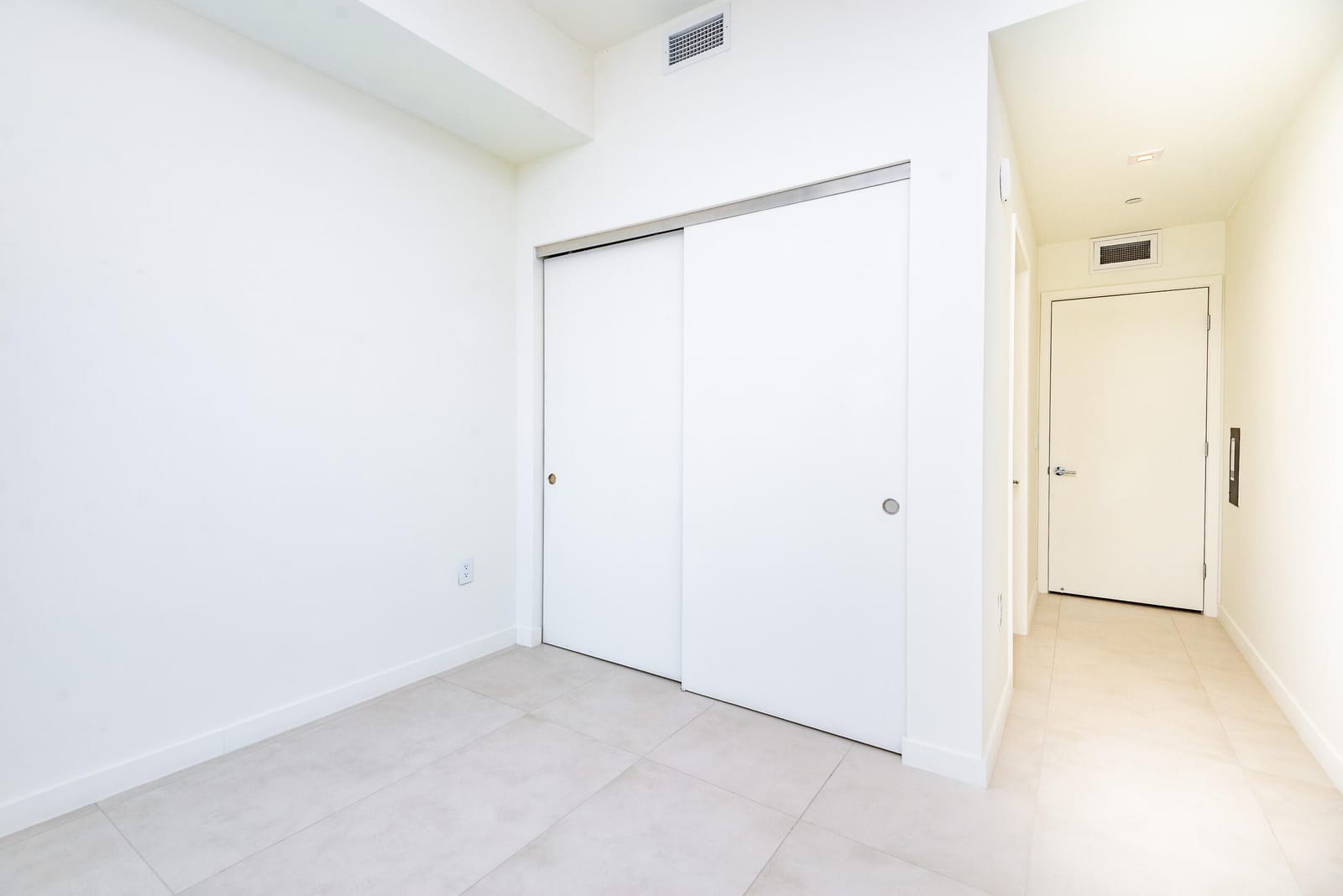 1400 Biscayne Boulevard 901, Miami, FL 33132 photo 17