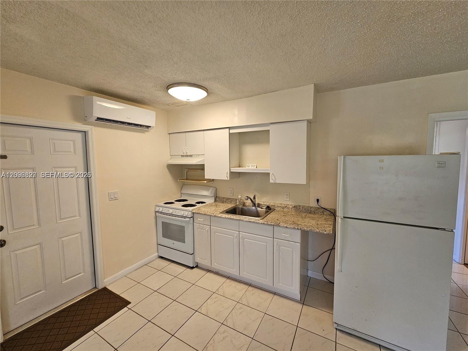 3221 NE 7th Place B, Pompano Beach, FL 33062 photo 7