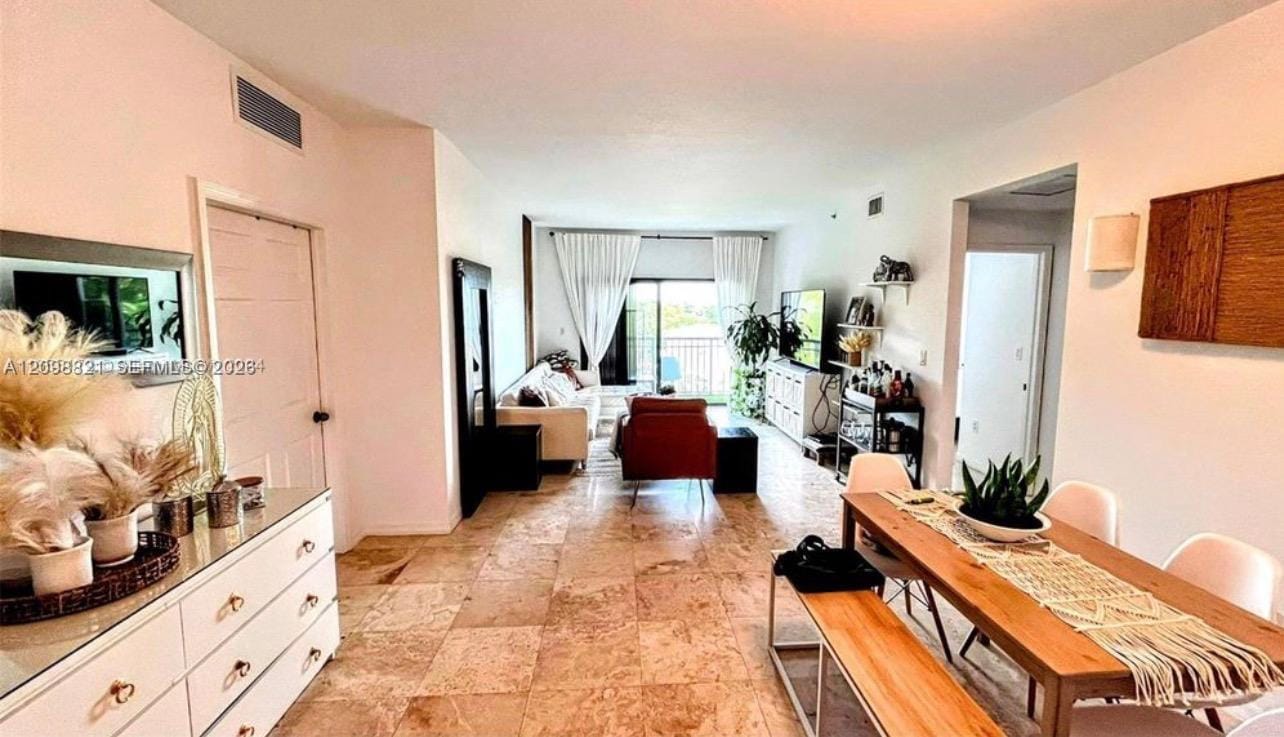 3590 Coral Way 502, Miami, FL 33145 photo 3