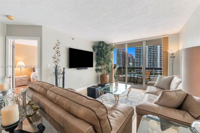 3600 Mystic Pointe Drive 903, Aventura, FL 33180