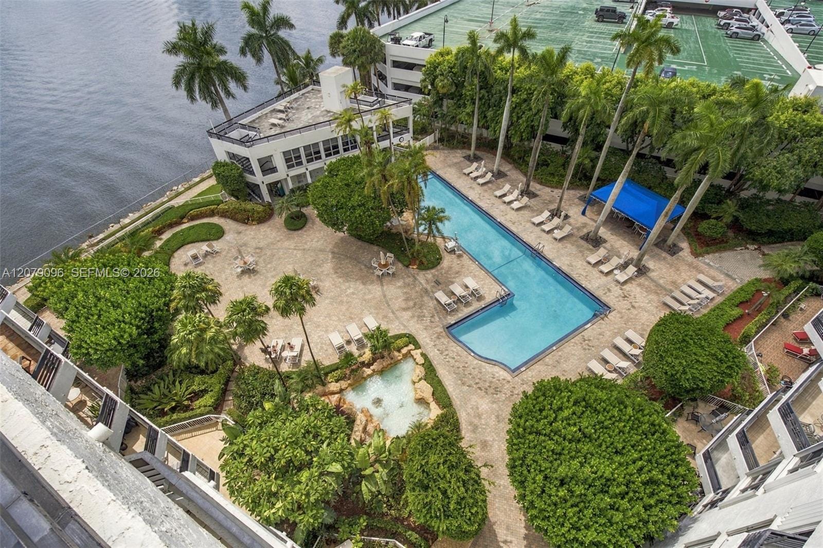 3600 Mystic Pointe Drive 903, Aventura, FL 33180 photo 11