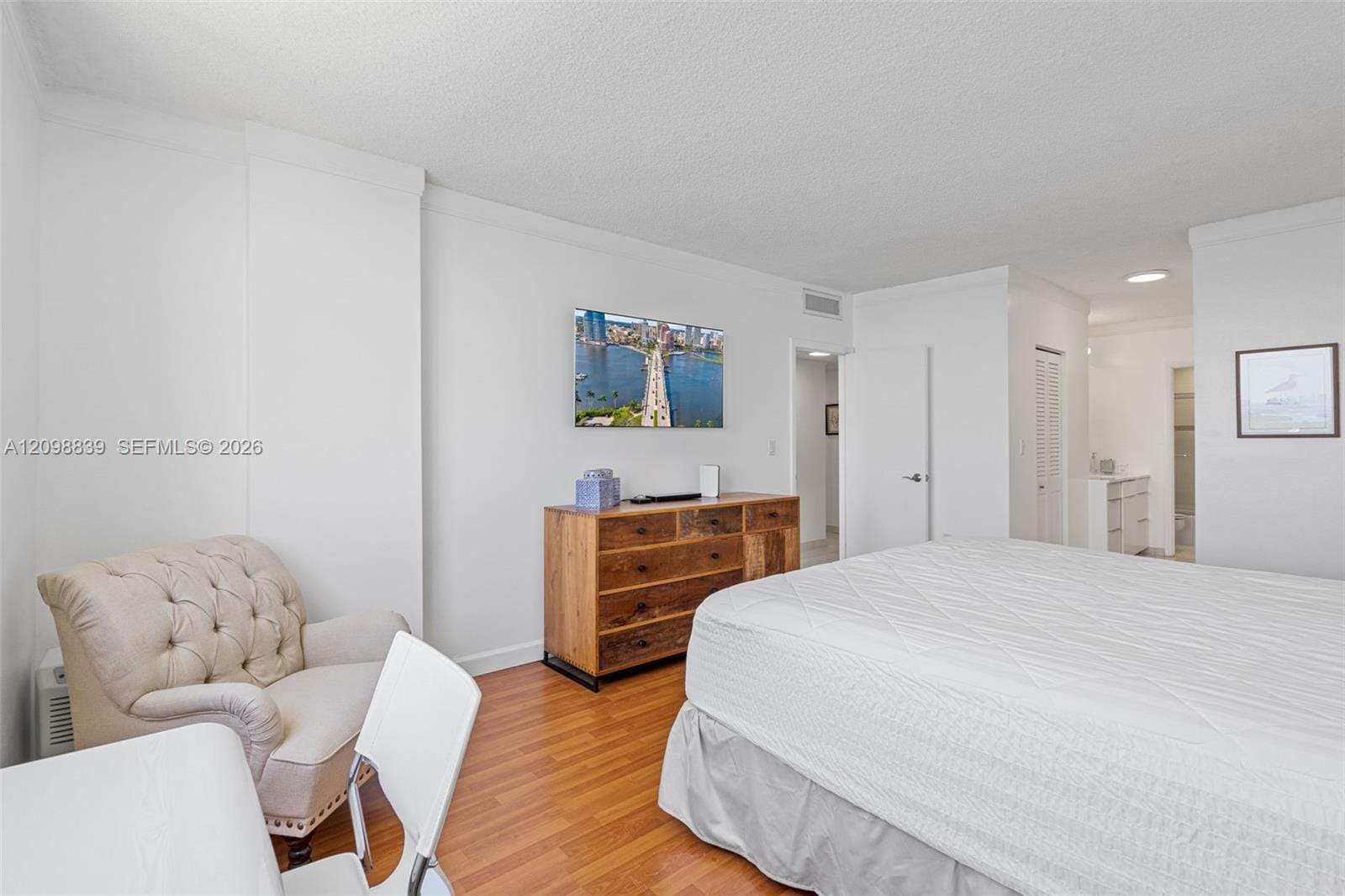 300 Bayview Drive 1710, Sunny Isles Beach, FL 33160 photo 27