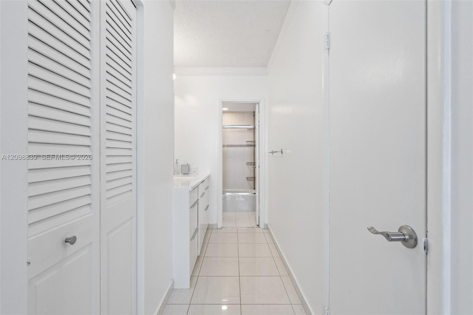 300 Bayview Drive 1710, Sunny Isles Beach, FL 33160 photo 28