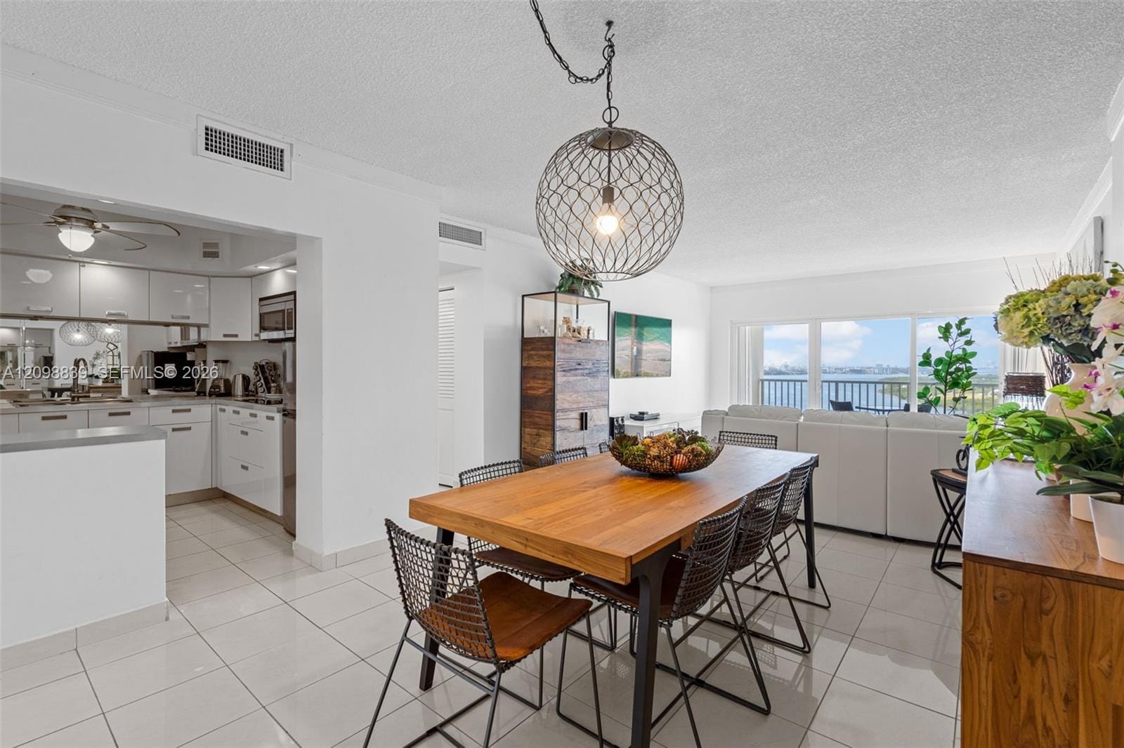 300 Bayview Drive 1710, Sunny Isles Beach, FL 33160 photo 5