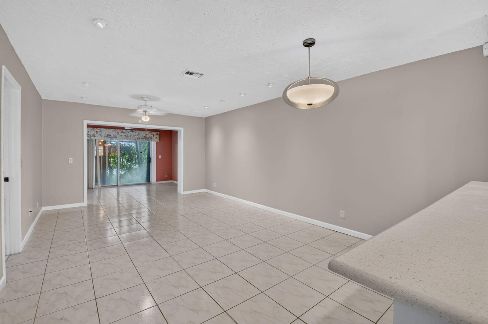 6789 MOONLIT Drive — photo 3