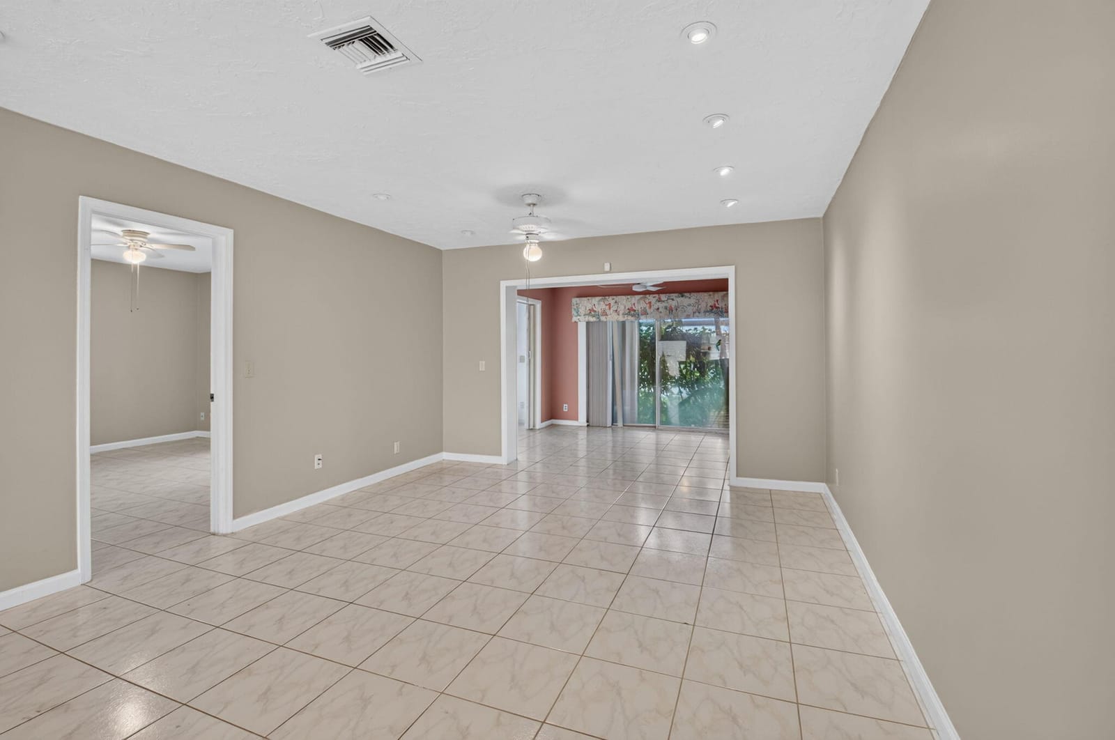 6789 MOONLIT Drive — photo 5
