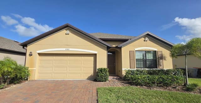 6580 Canterbridge Drive, Vero Beach, FL 32967