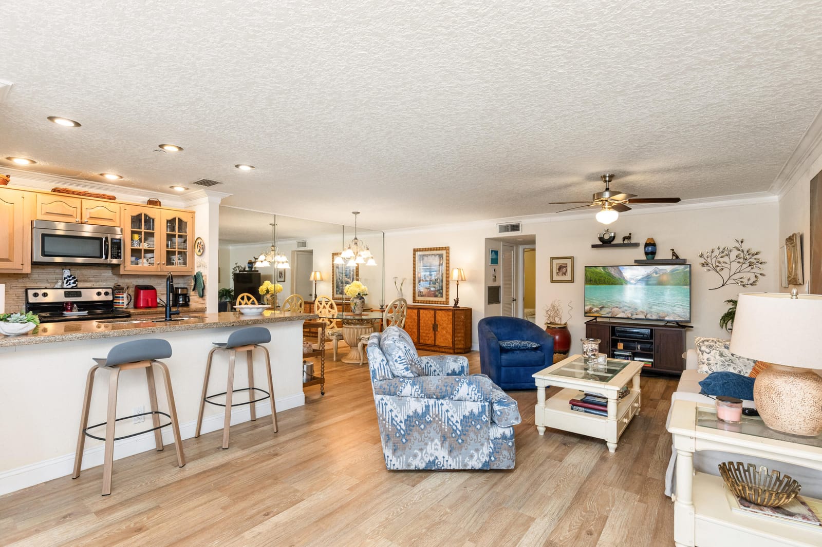 420 High Point Drive C — photo 5