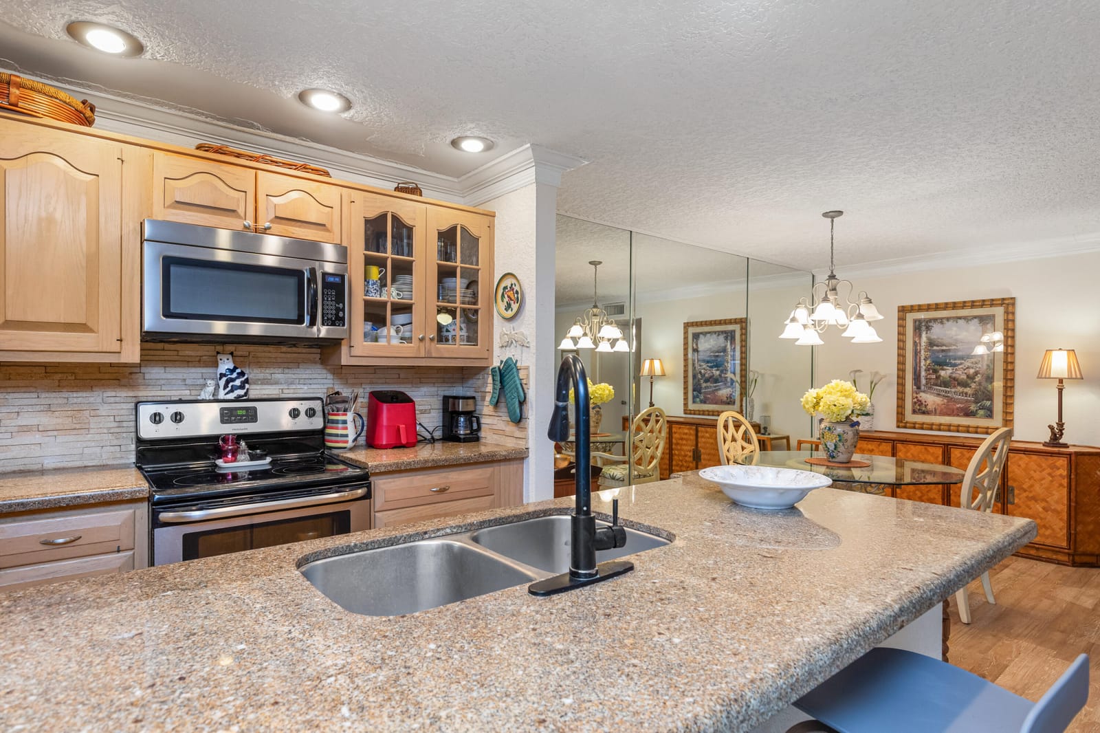 420 High Point Drive C — photo 10
