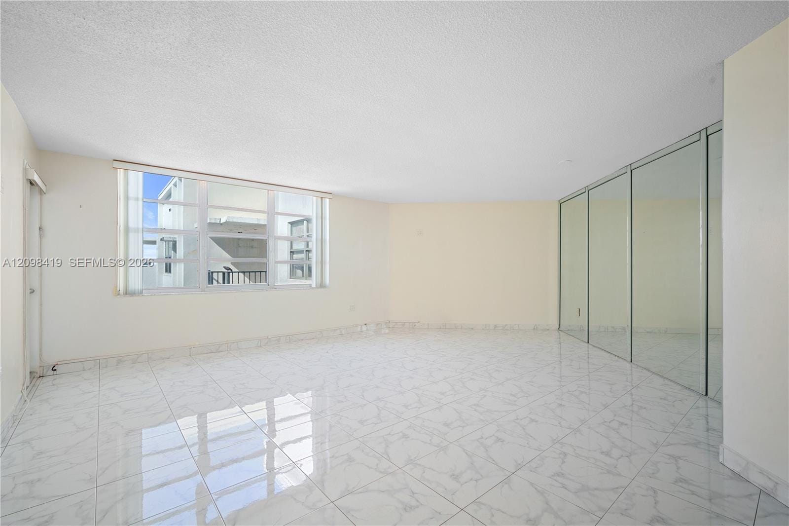 2750 NE 183rd Street PH06 — photo 8