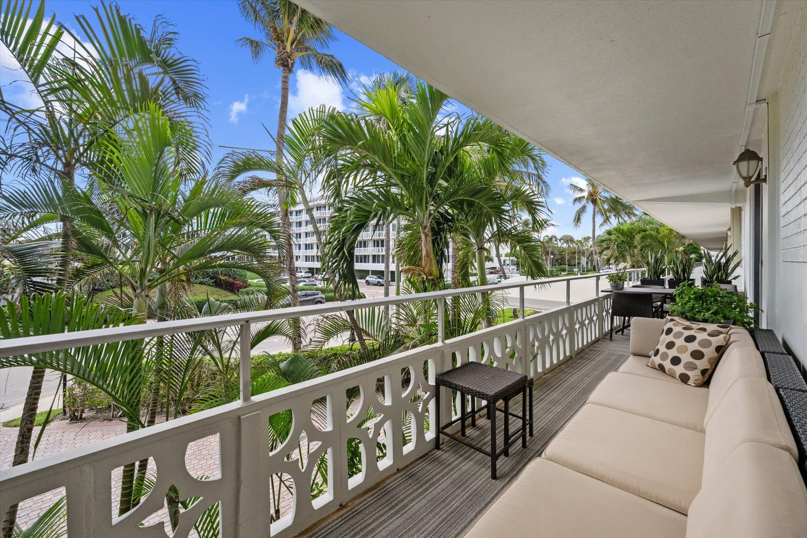 139 Sunrise Avenue 205, Palm Beach, FL 33480 photo 22