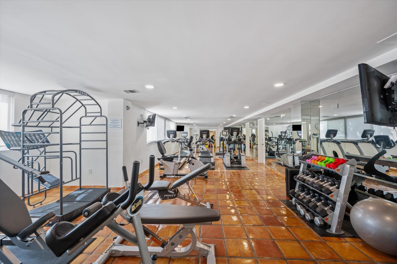 139 Sunrise Avenue 205, Palm Beach, FL 33480 photo 26