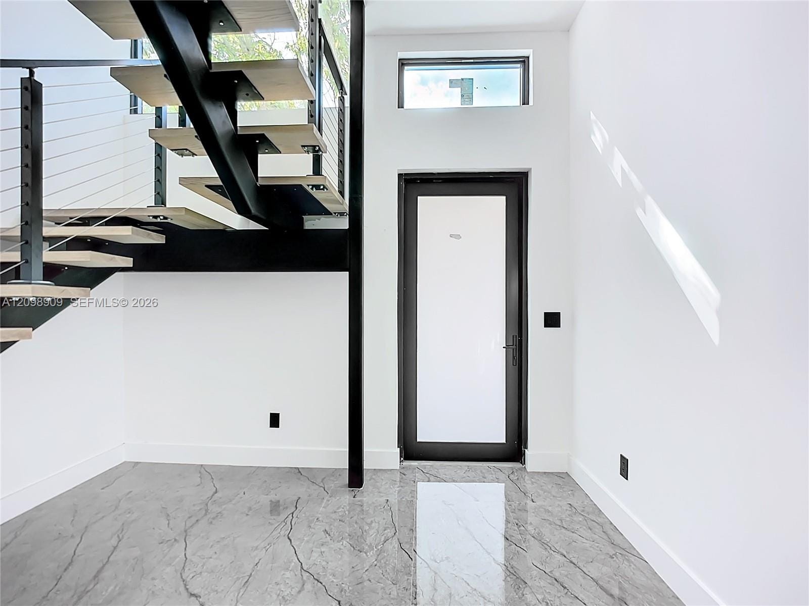 3069 SW 27th Terrace — photo 3
