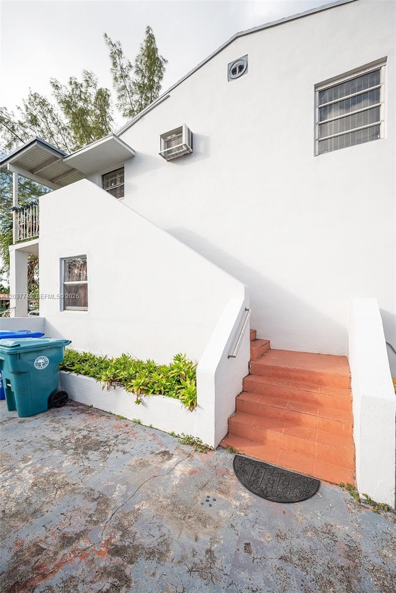 531 NW 35th Avenue 2, Miami, FL 33125 photo 16