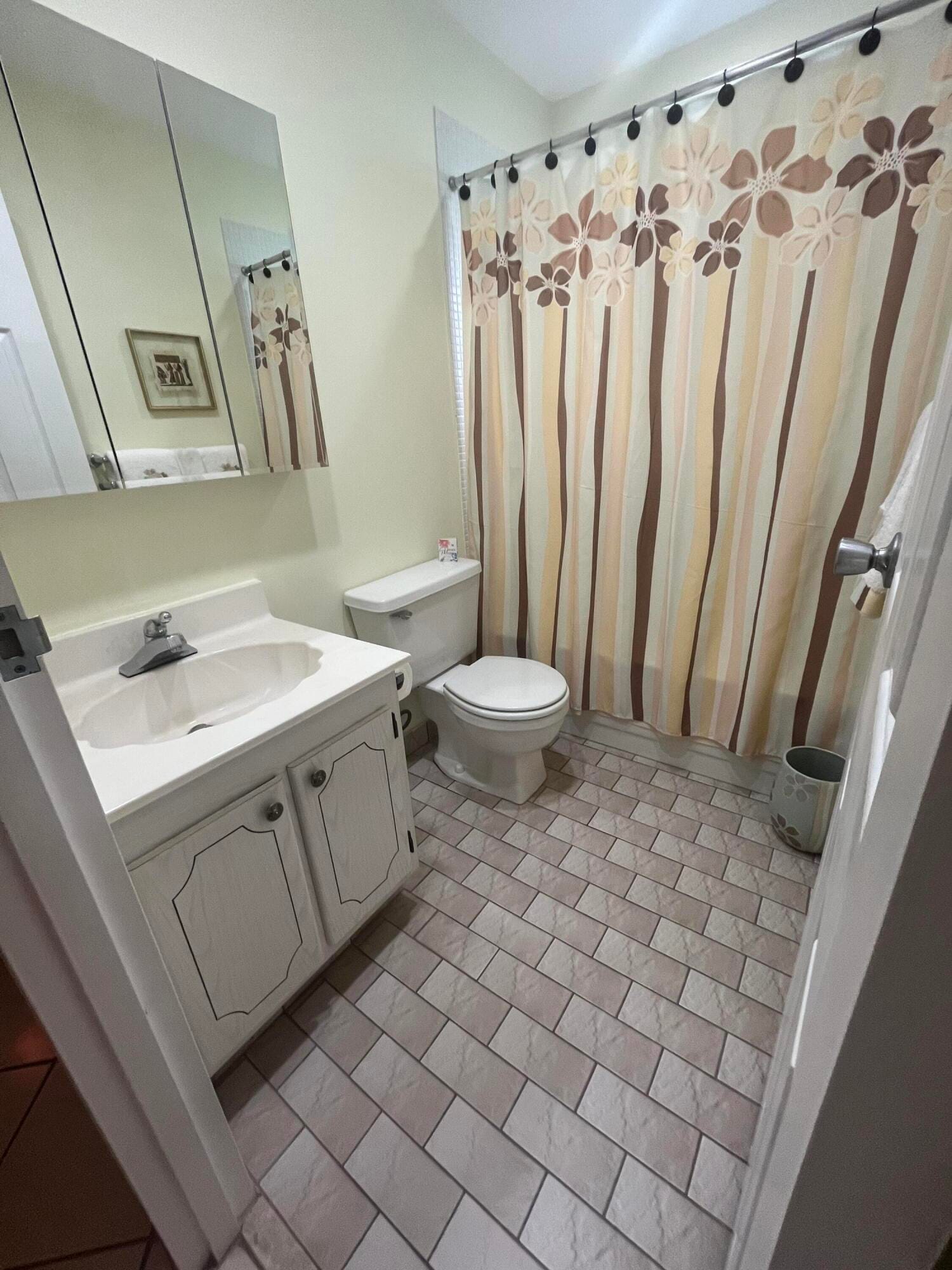 20 Waterford A, Delray Beach, FL 33446 photo 17