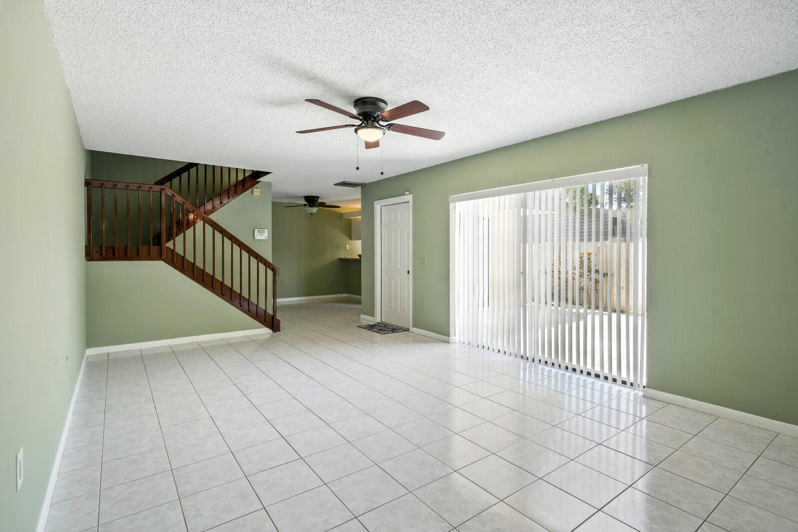 622 6th Way, West Palm Beach, FL 33407 photo 4