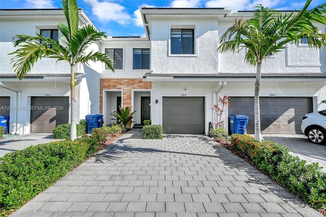 10817 SW 233rd Street, Homestead, FL 33032