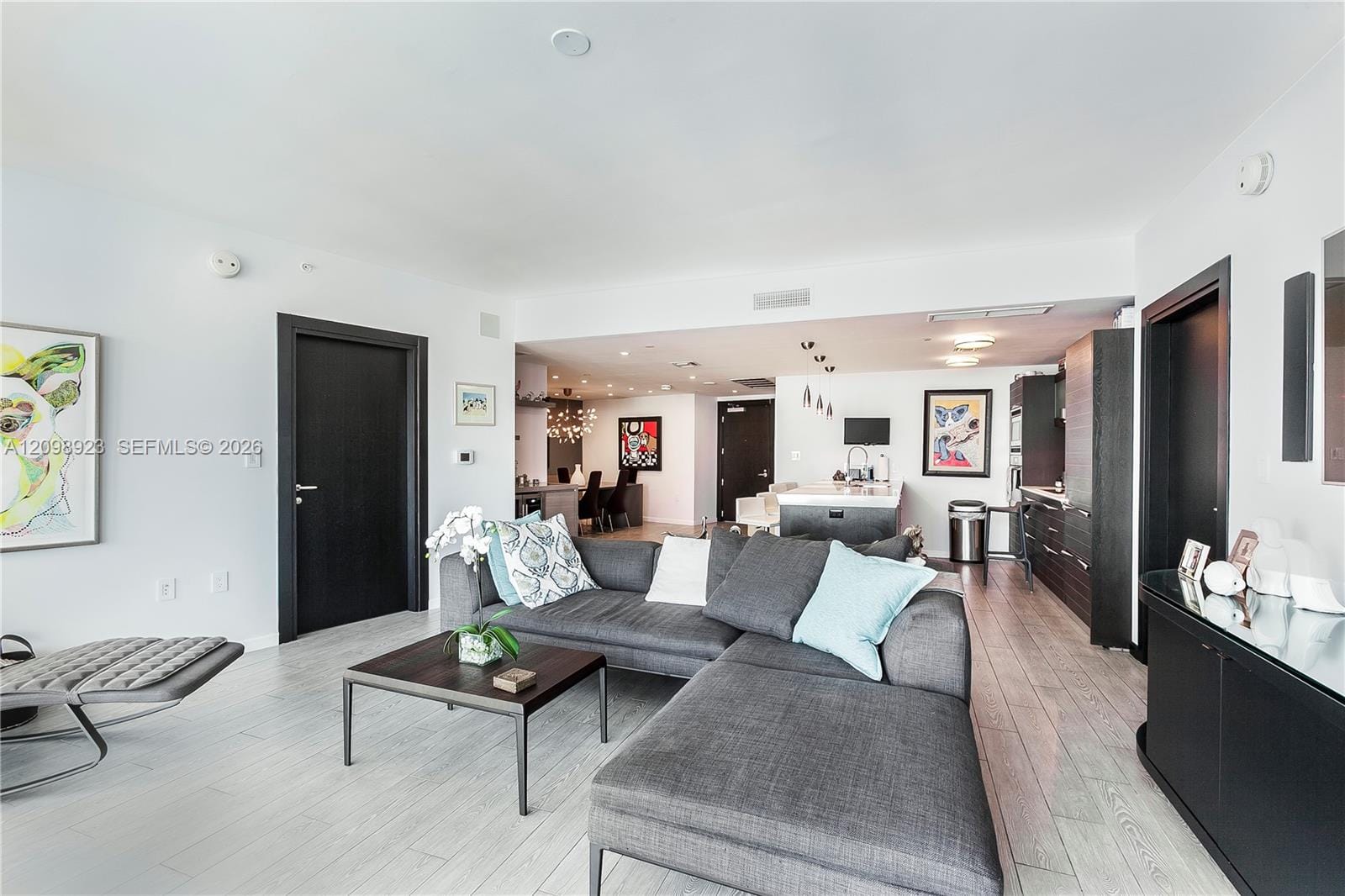 200 Biscayne Boulevard Way 4307, Miami, FL 33131 photo 9