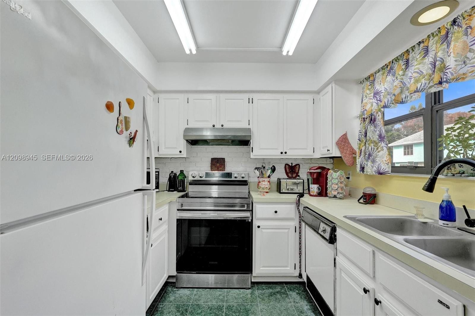 13513 Indian River Dr Drive S Corner #6-01, Jensen Beach, FL 34957 photo 30