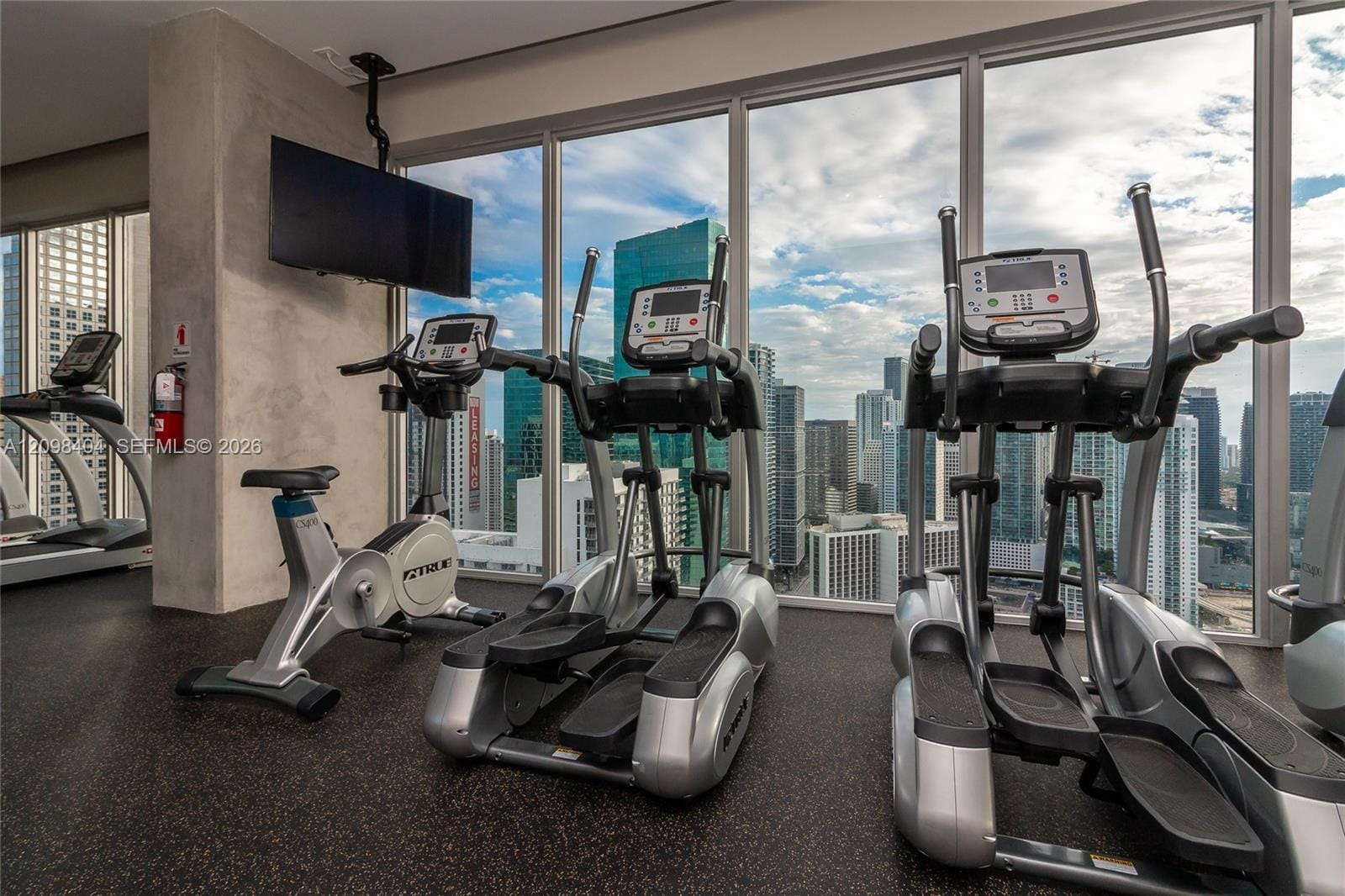 151 SE 1st Street 1107, Miami, FL 33131 photo 16