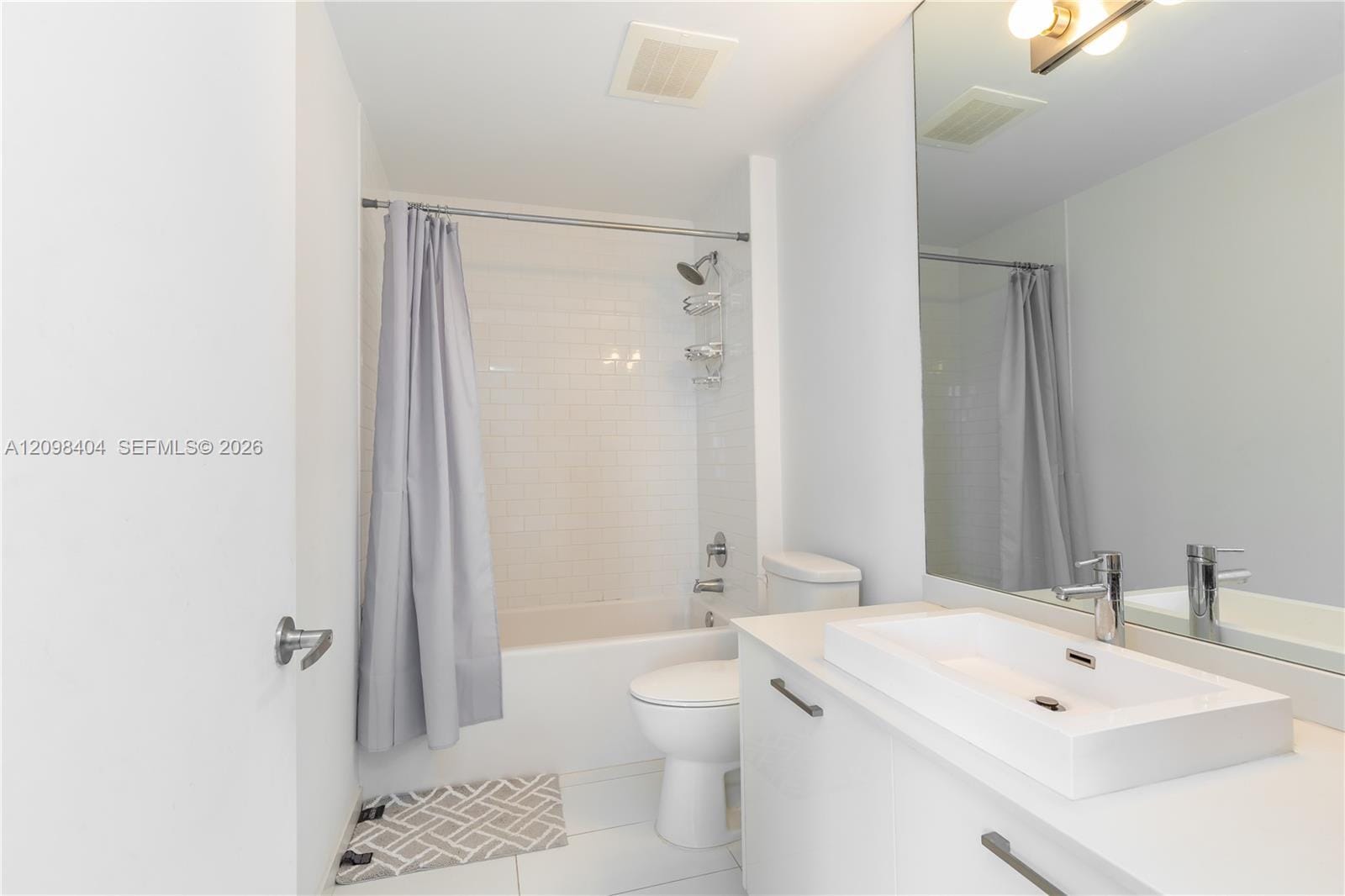 151 SE 1st Street 1107, Miami, FL 33131 photo 10
