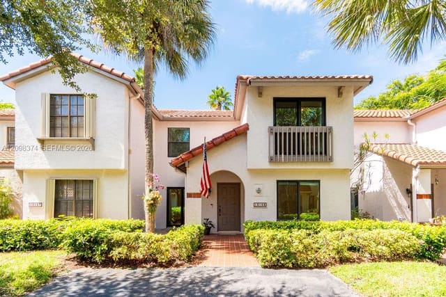 13153 SW 95th Avenue, Miami, FL 33176