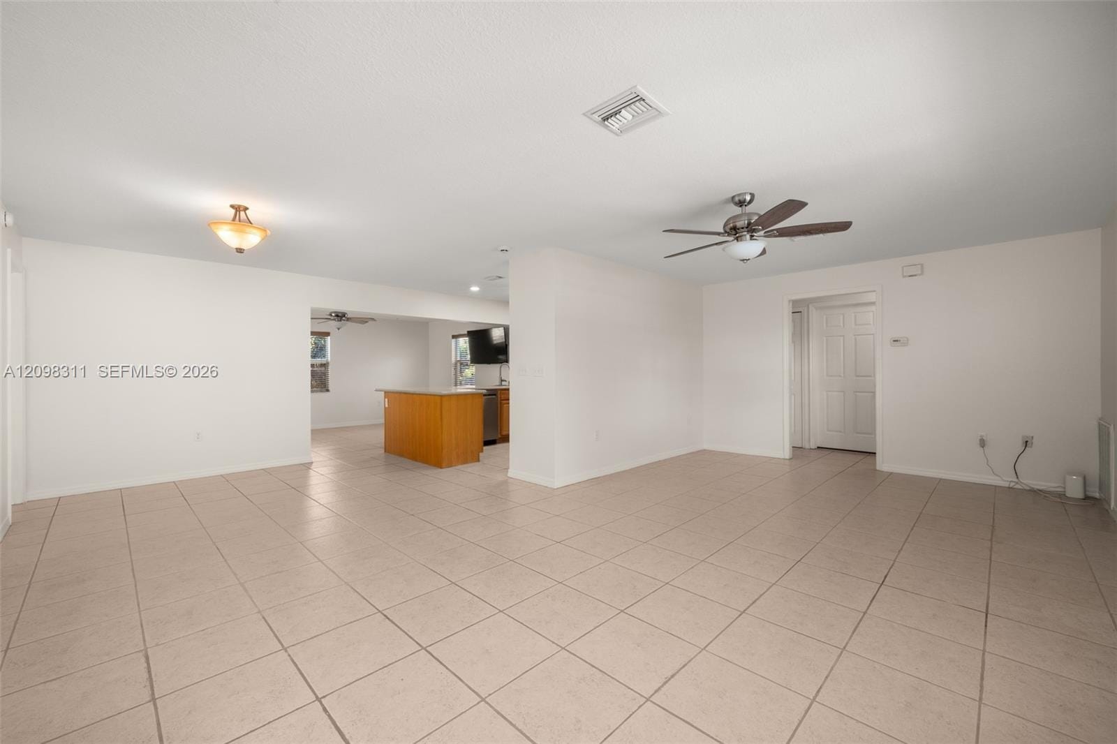 123 Swallow Avenue, Sebring, FL 33870 photo 2