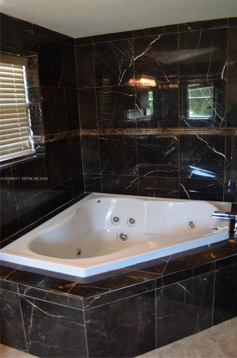 18808 NW 24th Place, Pembroke Pines, FL 33029 photo 16