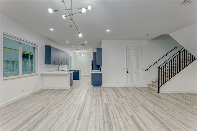 500 SW 4th Avenue, Fort Lauderdale, FL 33315