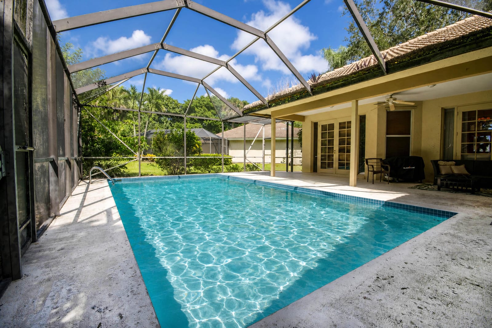 9260 Cypress Hollow Drive — photo 3