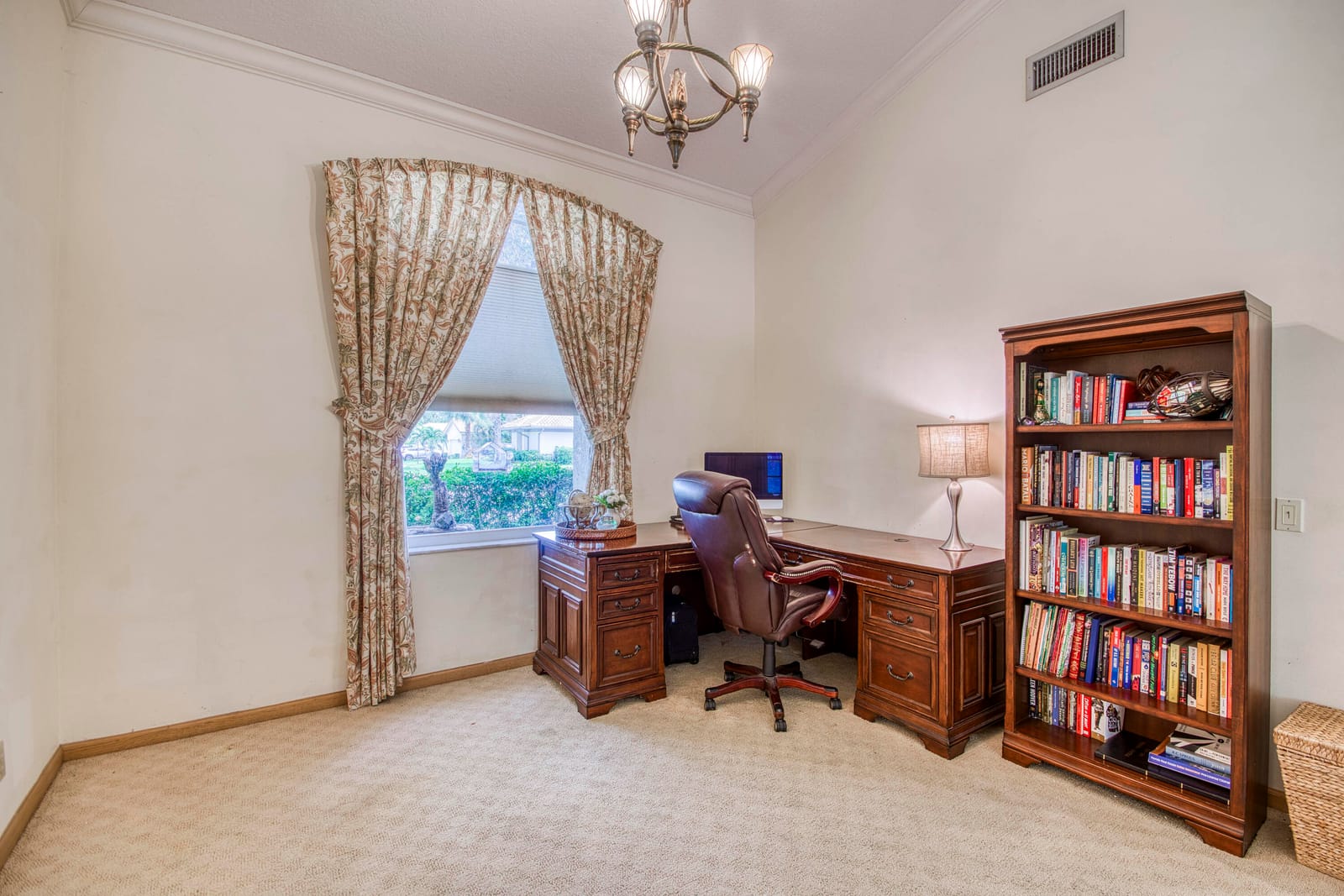 9260 Cypress Hollow Drive — photo 8