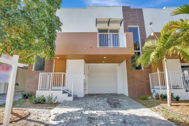 1108 S 20TH Avenue 1108, Hollywood, FL 33020