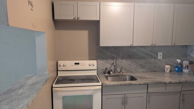 2670 NW 10TH Street 6, Pompano Beach, FL 33069