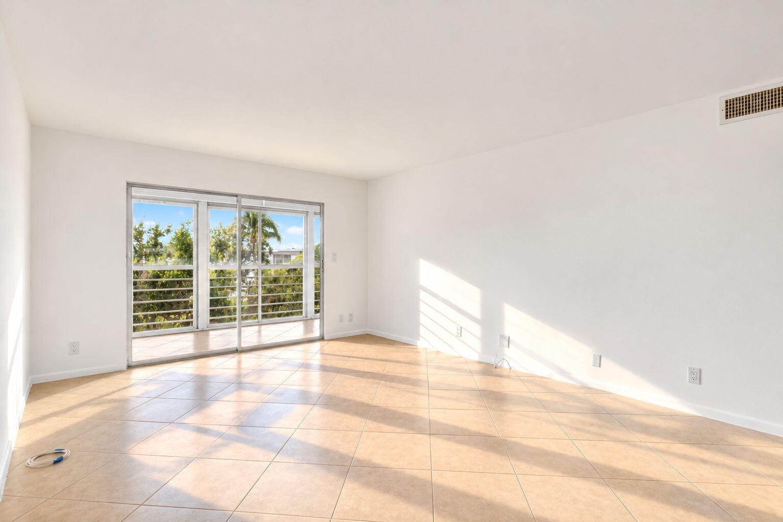 2901 Victoria Circle D4 — photo 12