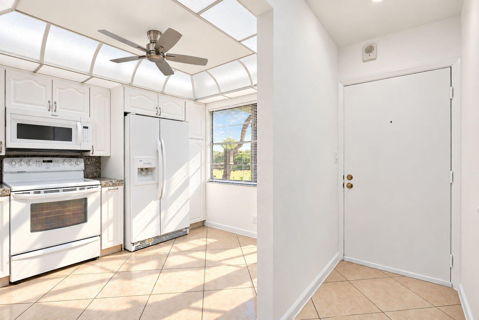 2901 Victoria Circle D4 — photo 5