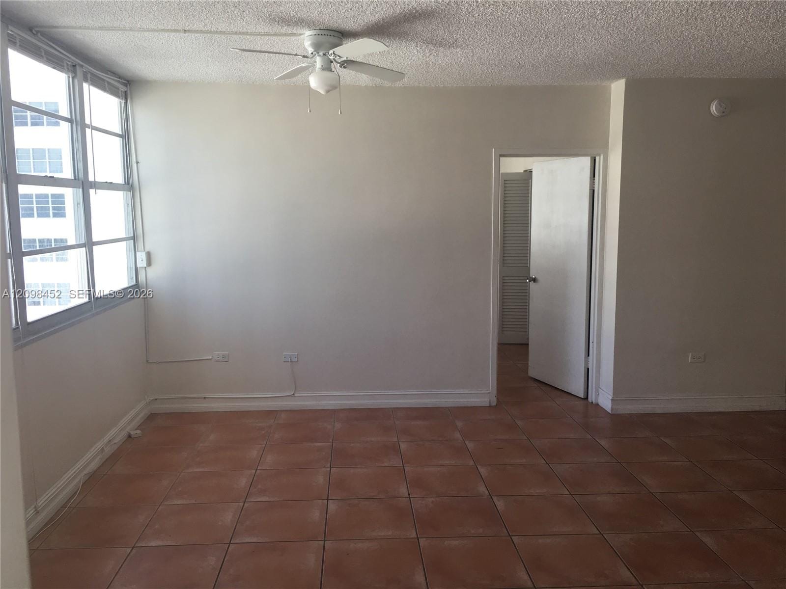 999 Brickell Bay Drive 1807, Miami, FL 33131 photo 13