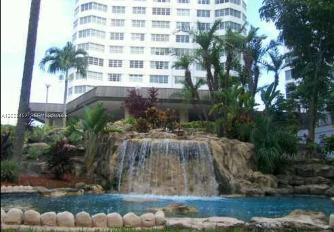 999 Brickell Bay Drive 1807, Miami, FL 33131 photo 19