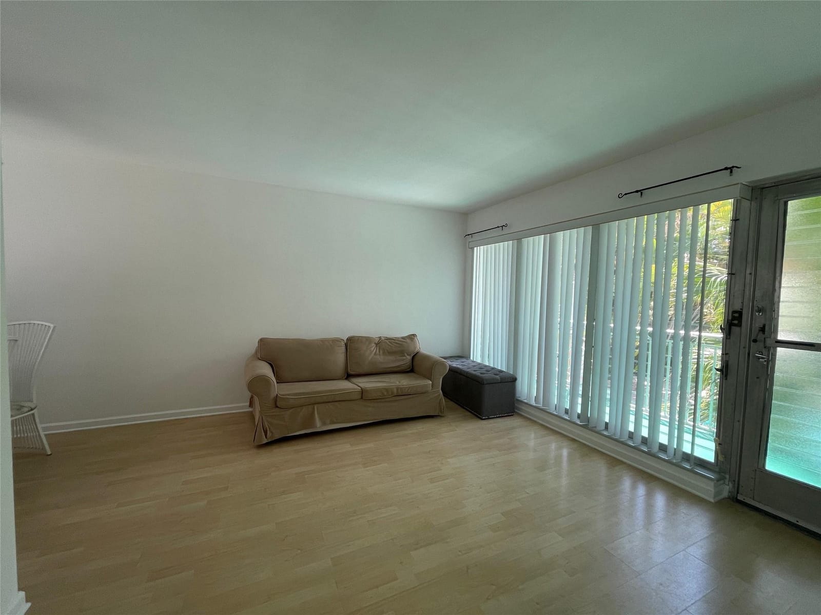 77 HENDRICKS Isle 9, Fort Lauderdale, FL 33301 photo 3