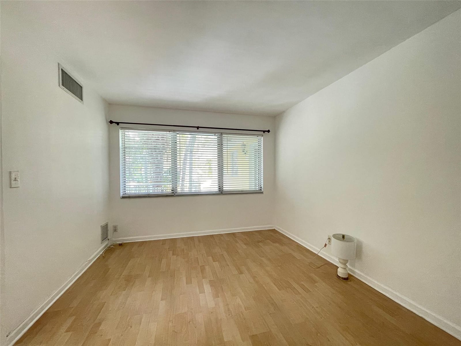 77 HENDRICKS Isle 9, Fort Lauderdale, FL 33301 photo 4