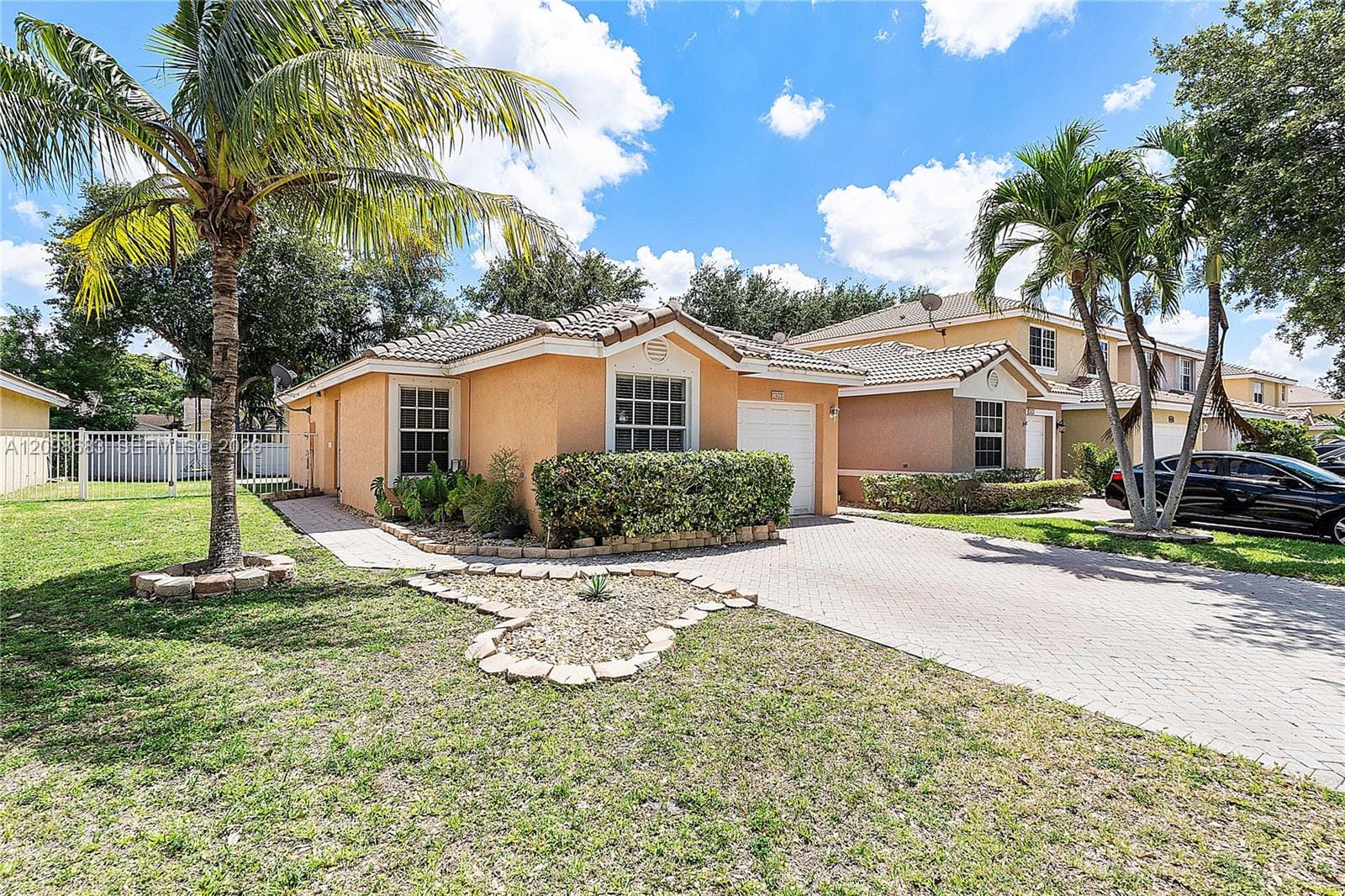 9292 NW 54th Street — photo 12