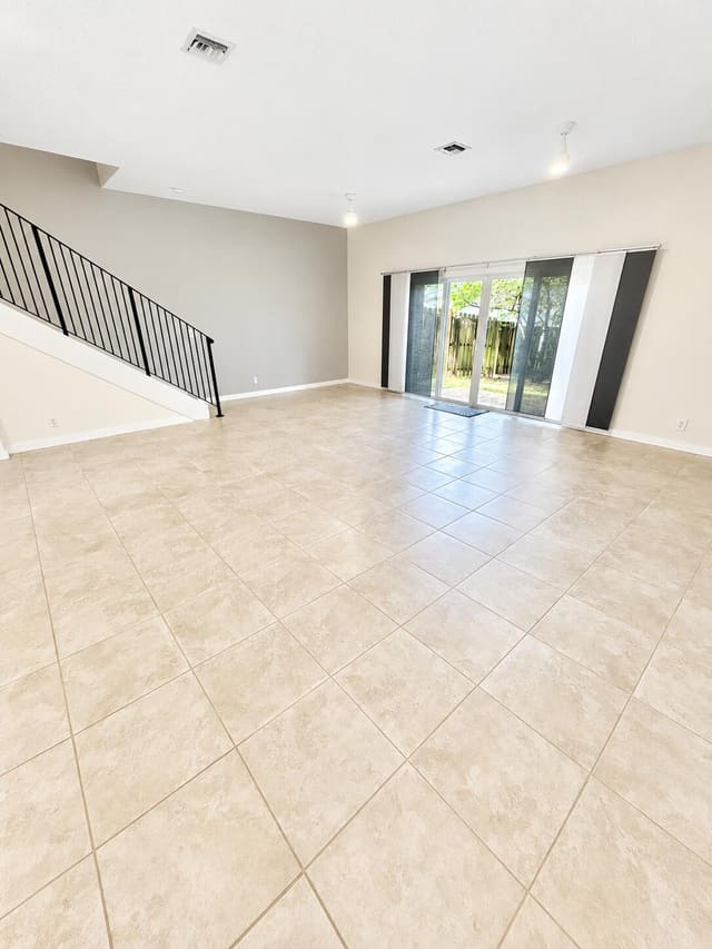 2931 SW 18th Terrace, Fort Lauderdale, FL 33315