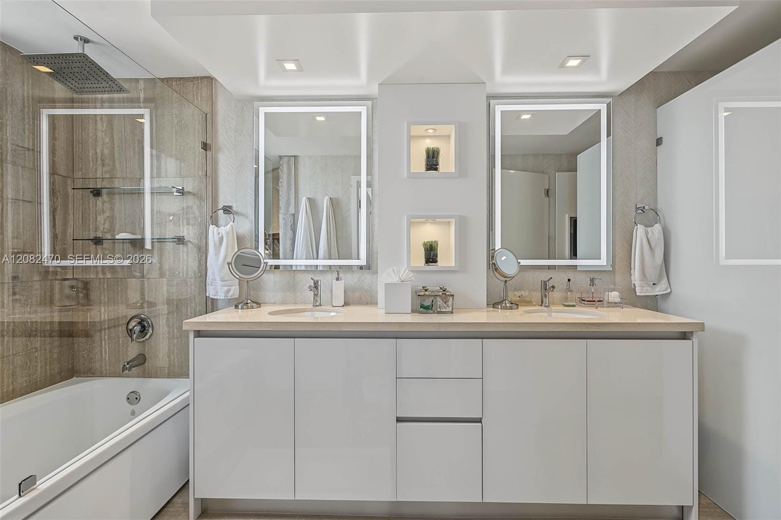 6700 Indian Creek Drive PH8, Miami Beach, FL 33141 photo 17